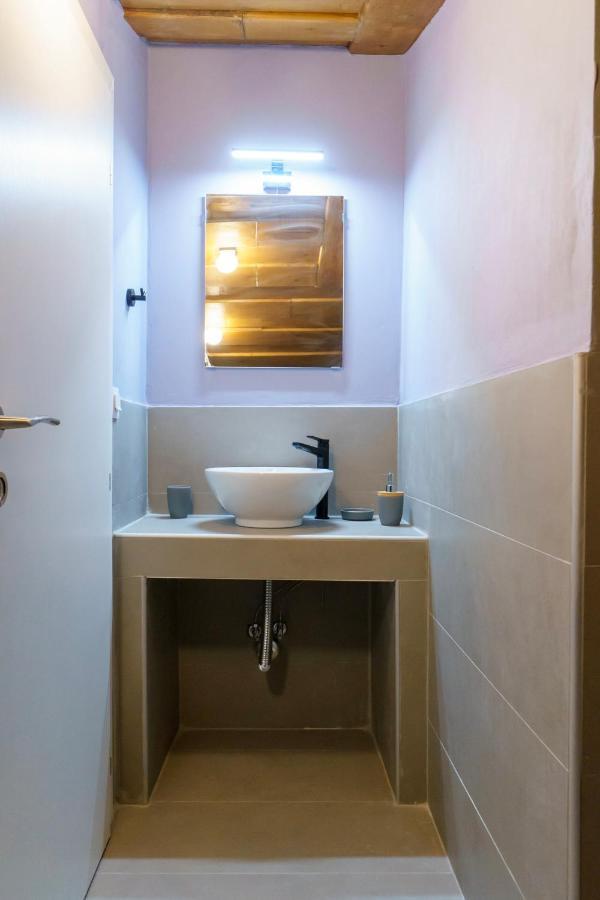 קריופיגי Lighthouse Apartments מראה חיצוני תמונה