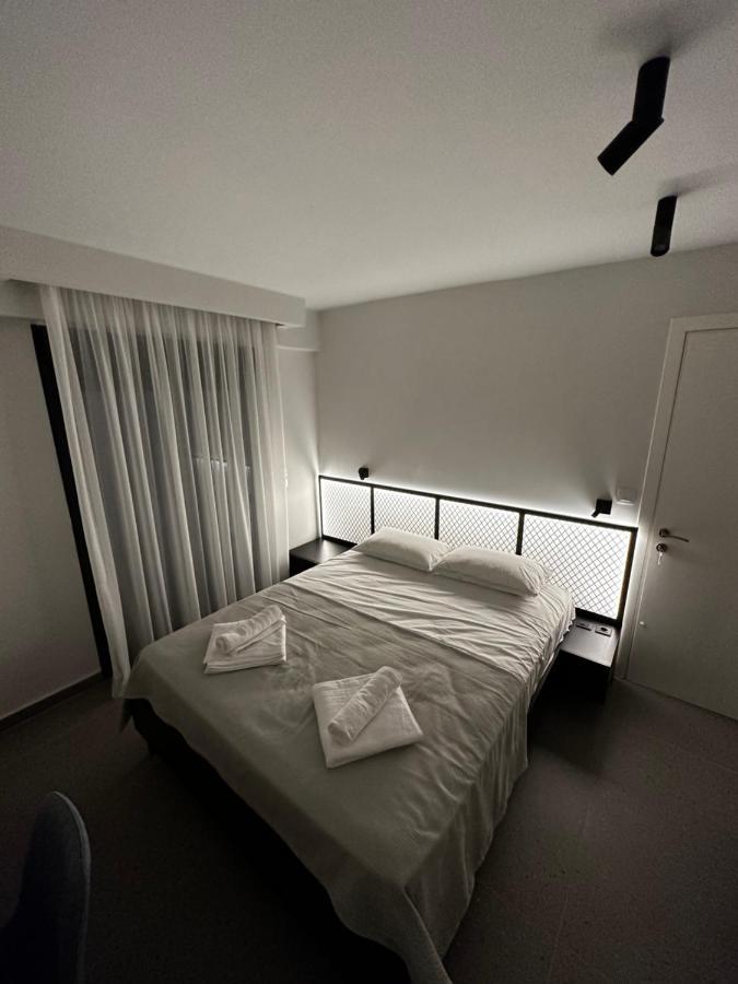 קריופיגי Lighthouse Apartments מראה חיצוני תמונה